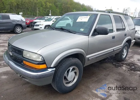 2000 Chevrolet Blazer Lt z USA, uszkodzony, nr VIN 1GNDT13W3Y2190611